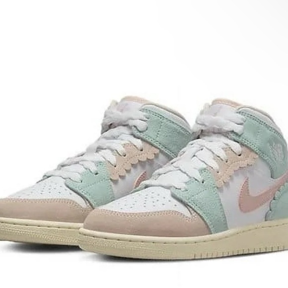Nike Air Jordan Mid Pastel Sneakers